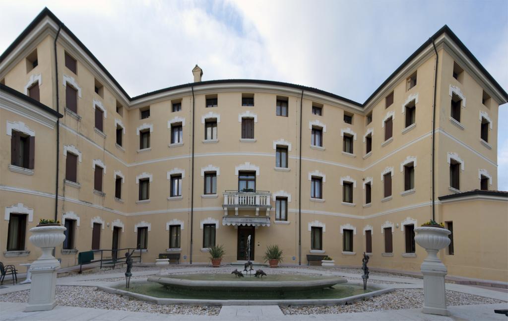 Villa Scalabrini Crespano del Grappa Exterior foto